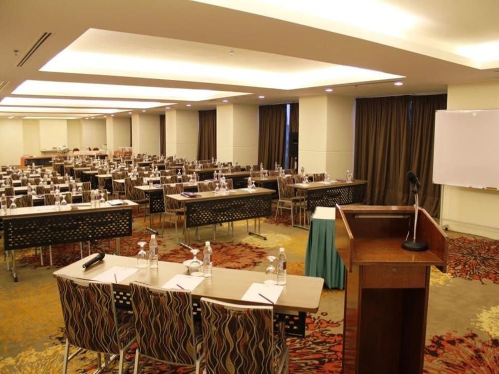 undefined Hotel Royal Kuala Lumpur 6