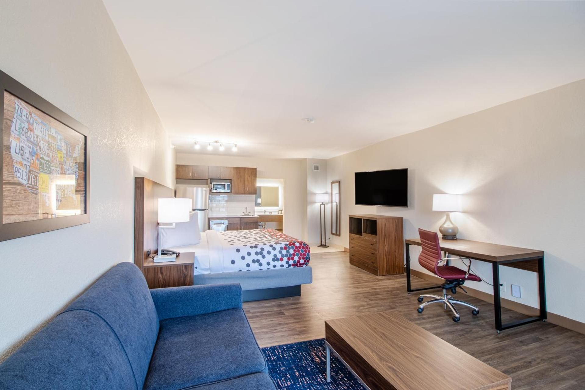 1 King Bed, Suite, Nonsmoking