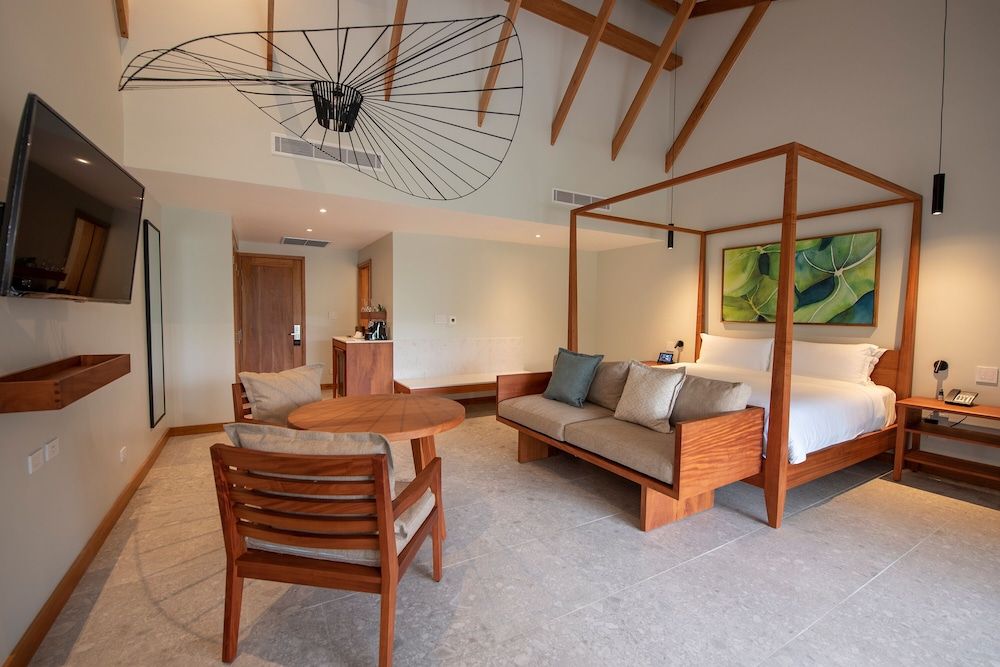 Volcano View Suite