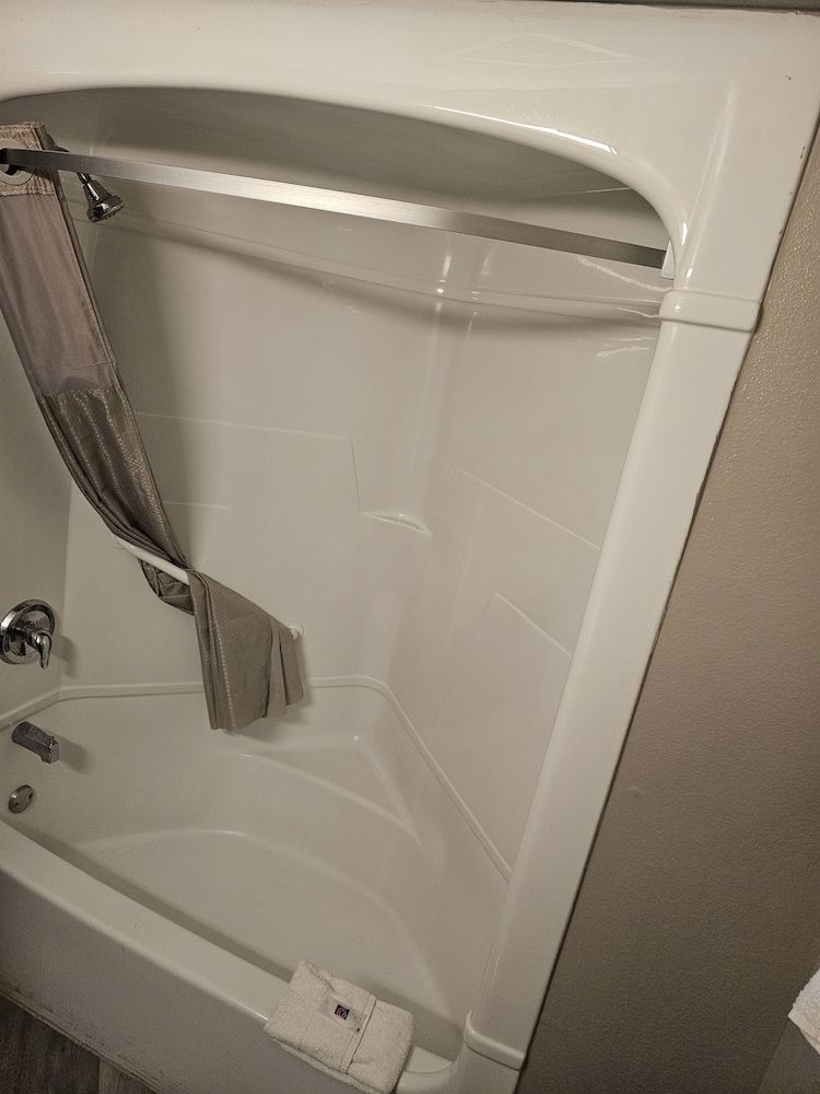 Motel 6 Sinton, TX Standard Room, 2 Double Beds, Non Smoking 8