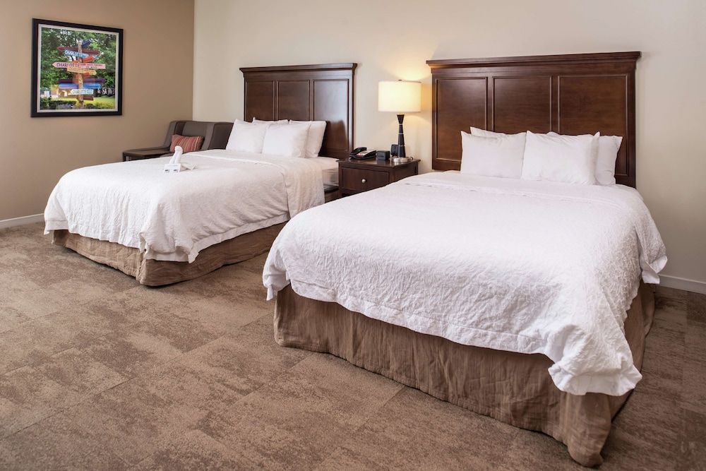 Room, 2 Queen Beds, Accessible, Non Smoking