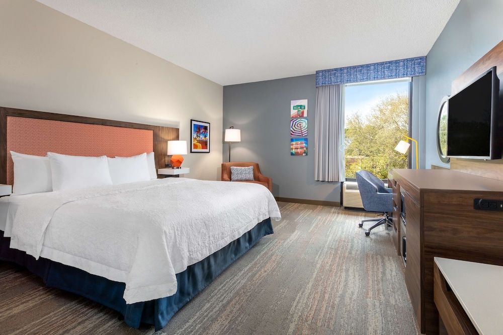 Room, 1 King Bed, Accessible