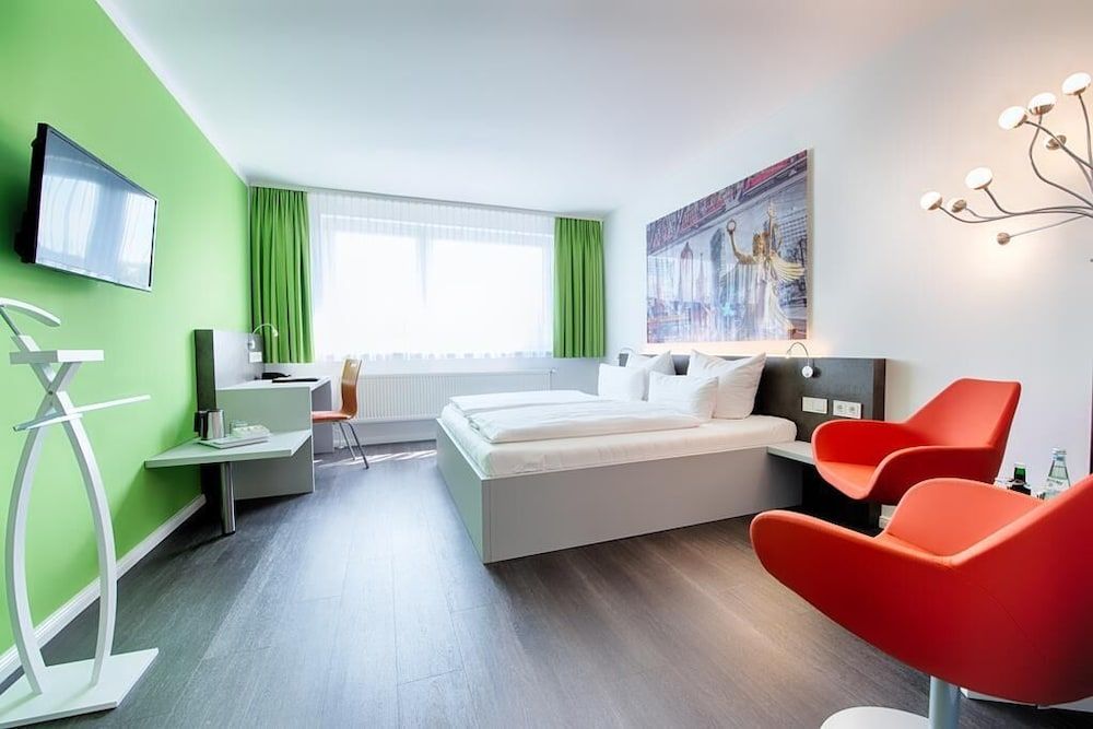 undefined Hotel Carolinenhof 8