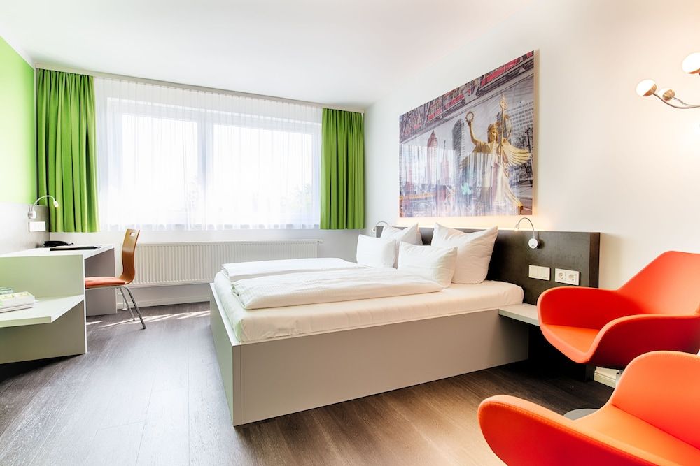 undefined Hotel Carolinenhof 6