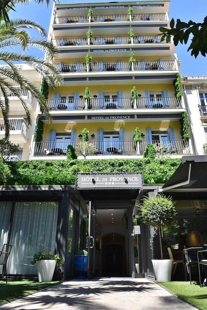 undefined Hotel De Provence 7