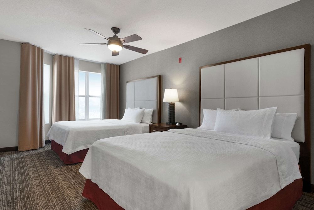 2 Queen Beds, 1 Bedroom Suite, Non-Smoking