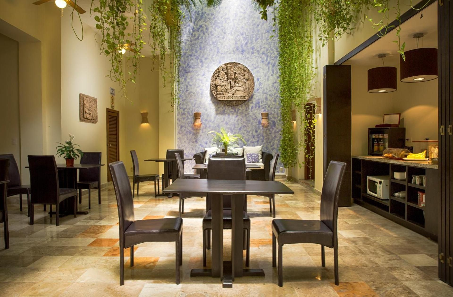 undefined Hotel Los Itzaes by 5th av 7