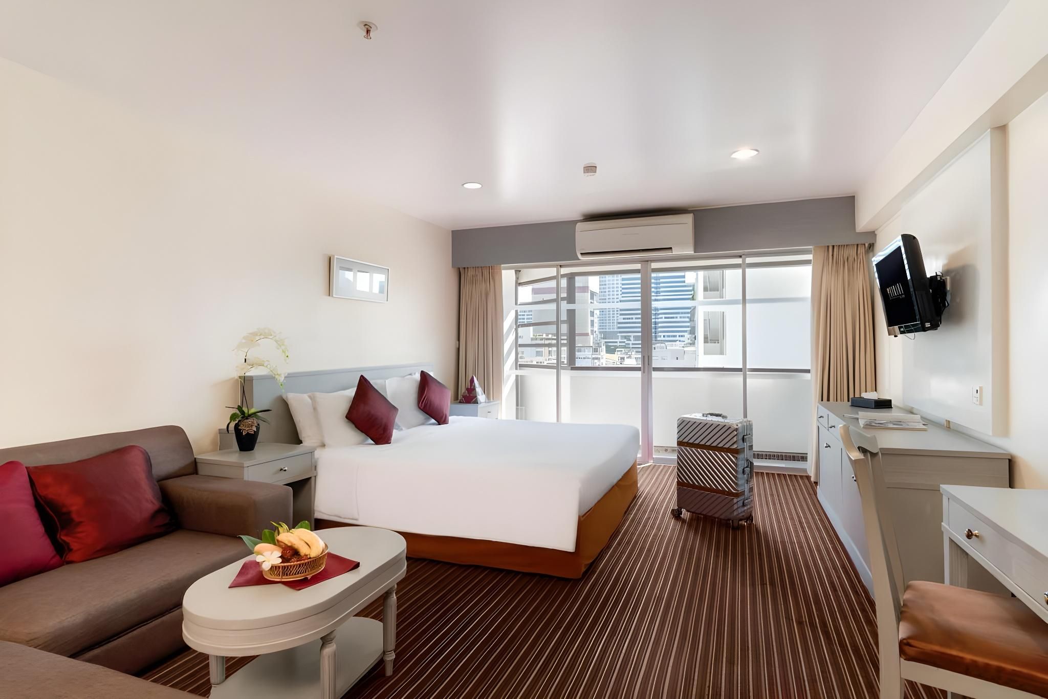 undefined Furama Silom Bangkok Hotel 9