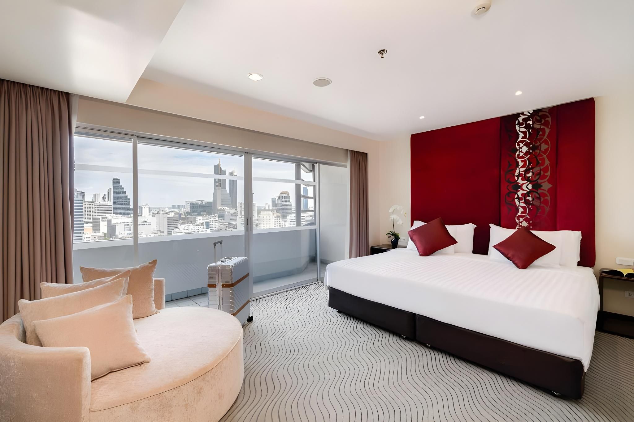 undefined Furama Silom Bangkok Hotel 4