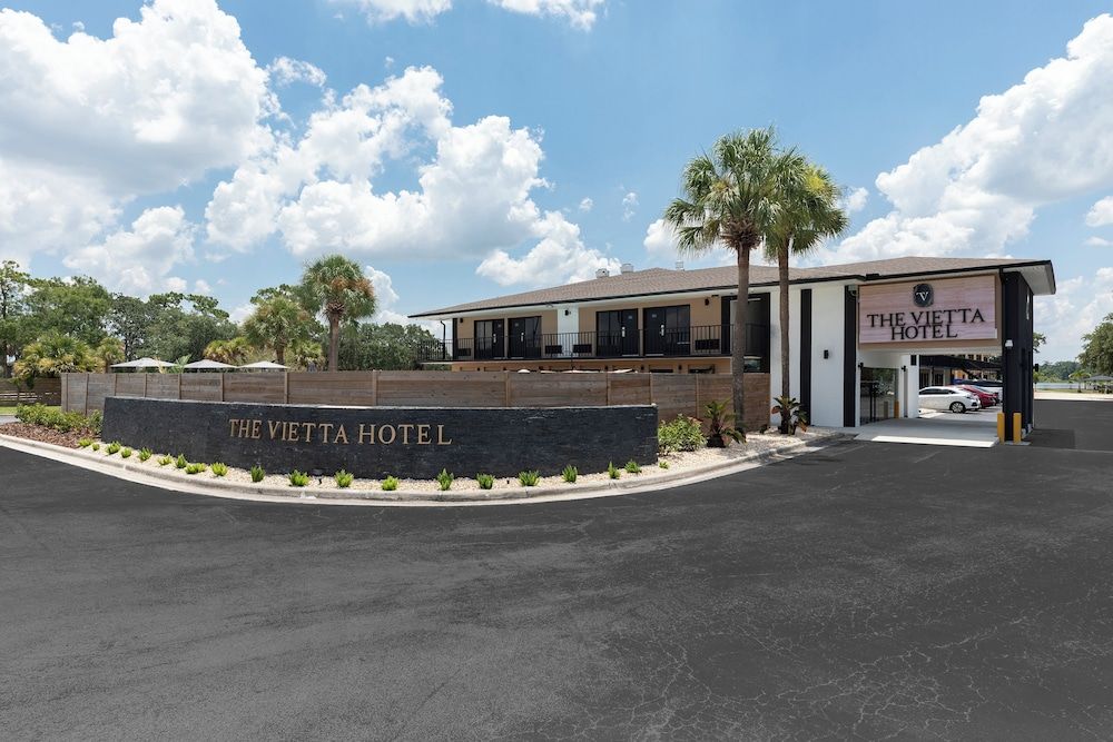 undefined The Vietta Hotel