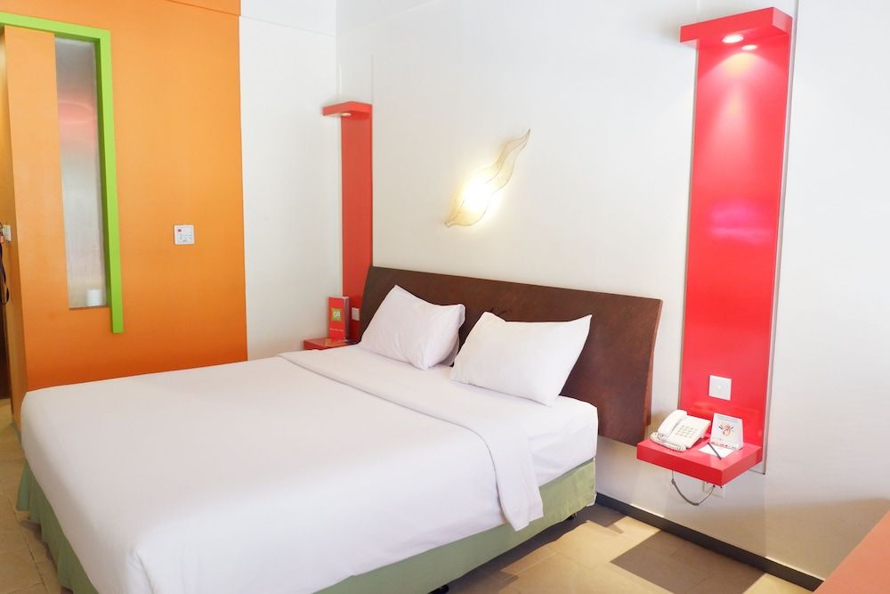 ibis Styles Bali Legian Superior Room, 1 Double Bed, Pool View