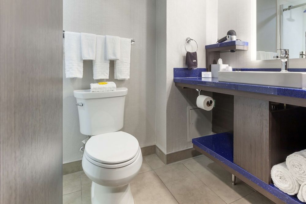 undefined GLō Best Western Mississauga Corporate Centre 10