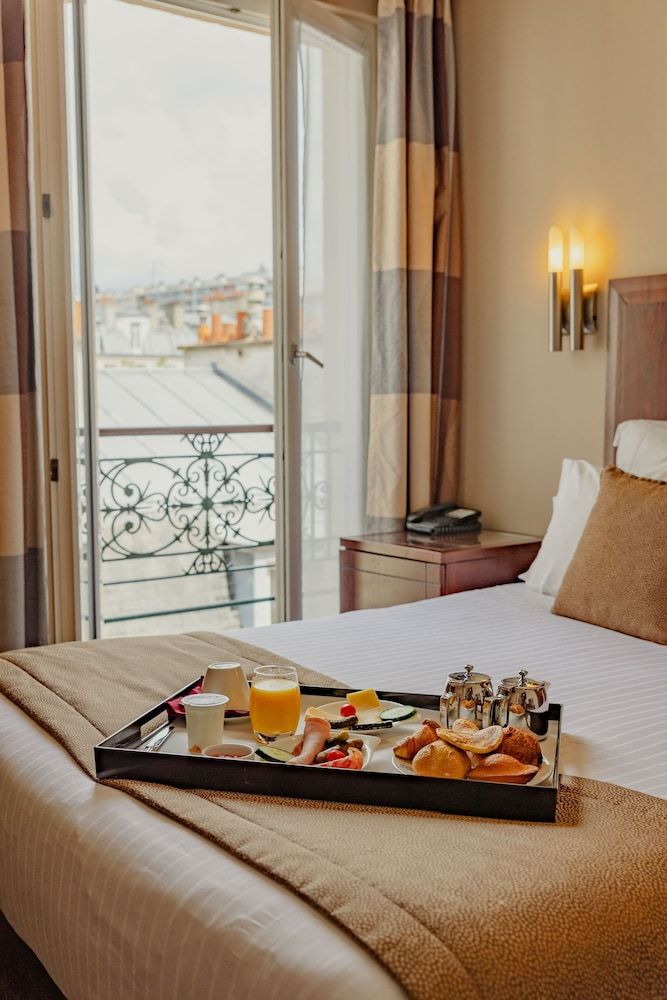 Grand Hotel Francais Classic Balcony Room 7