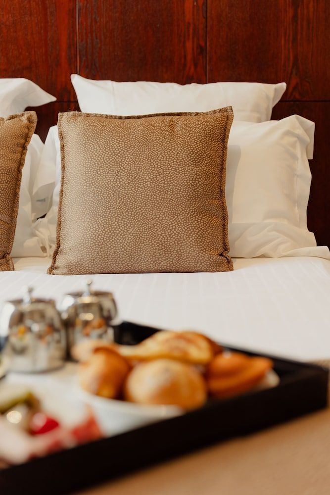 Grand Hotel Francais Classic double Room 6