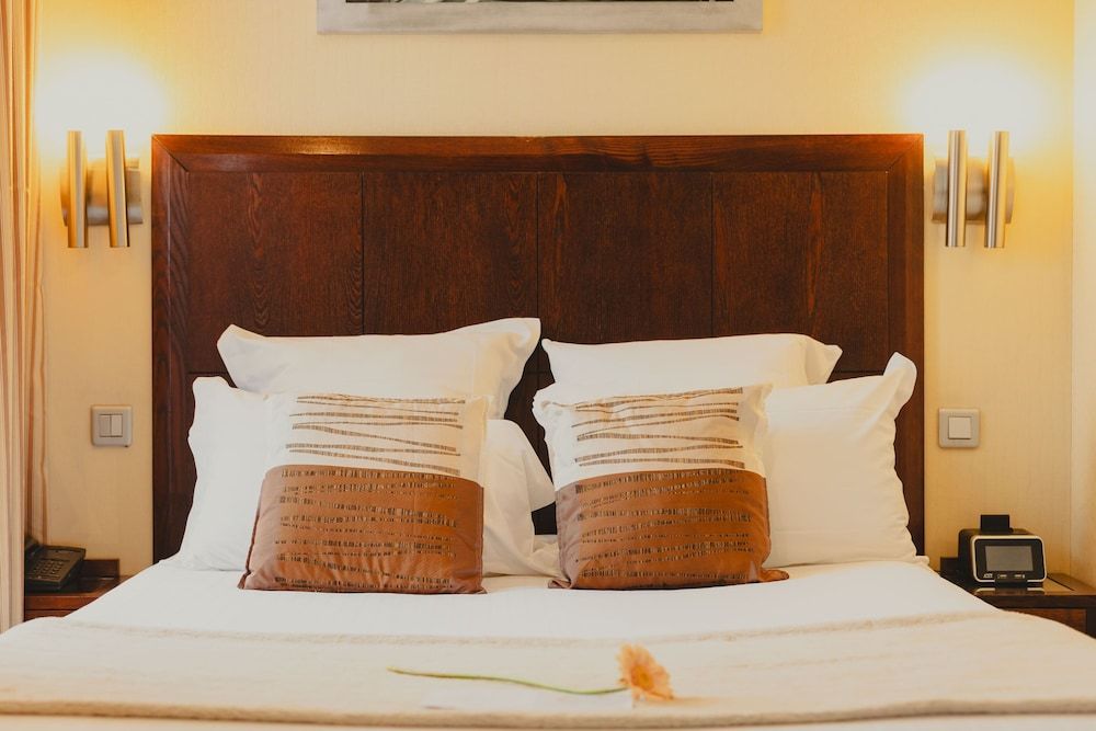 undefined Grand Hotel Francais 9