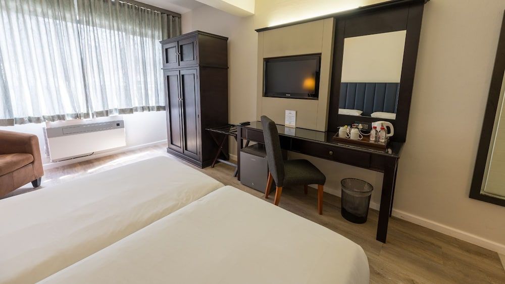 ANEW Hotel Capital Pretoria Standard Room 5
