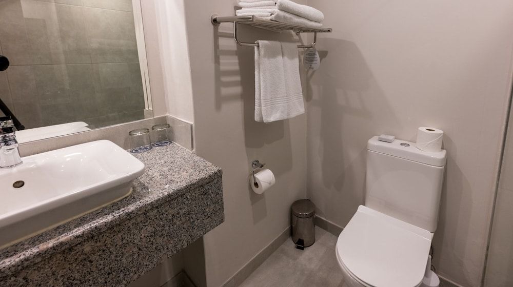 ANEW Hotel Capital Pretoria Standard Room 7