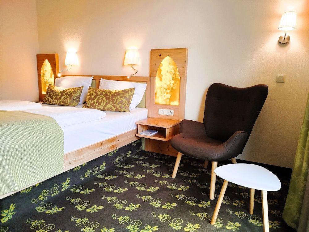 AKZENT Waldhotel Rheingau Comfort Double Room 4