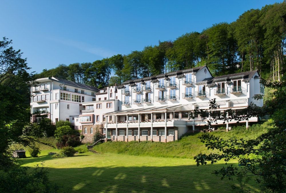 AKZENT Waldhotel Rheingau