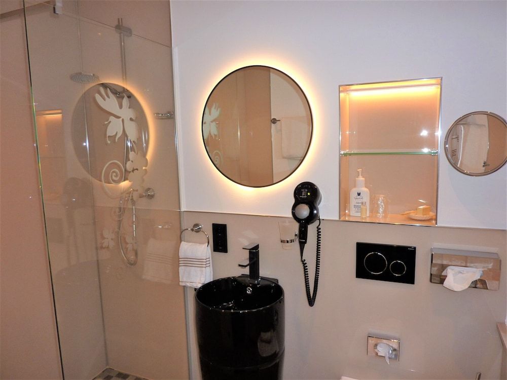 AKZENT Waldhotel Rheingau Standard Single Room, 1 Twin Bed 5