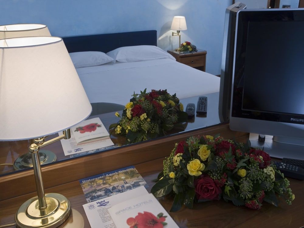 Hotel Savoy Double Room Single Use 3