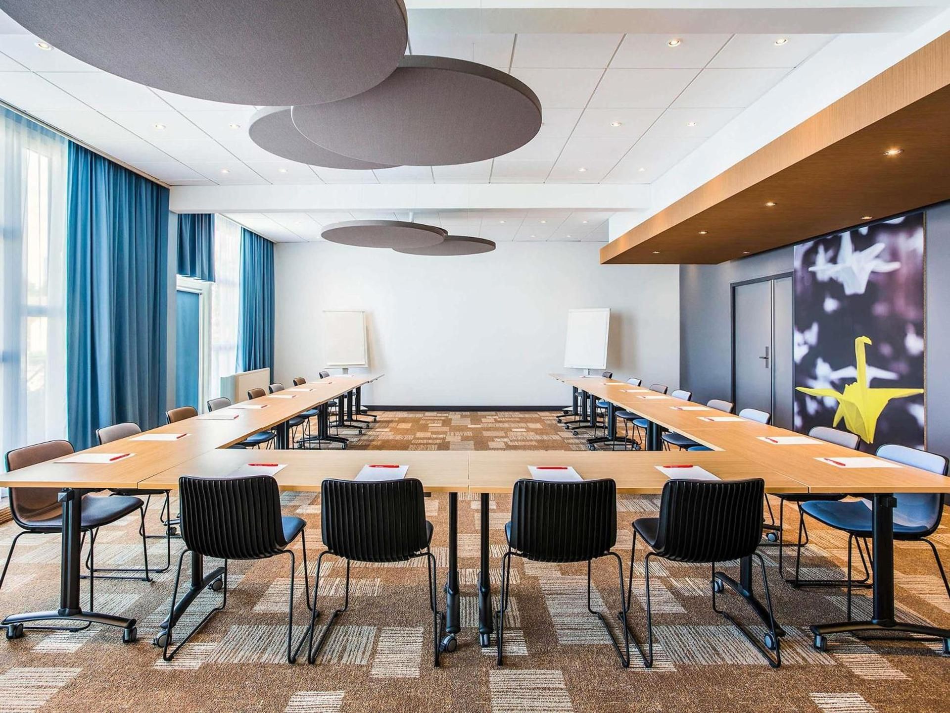 meeting room / ballrooms