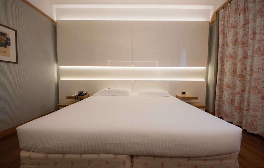 Hotel Della Rotonda Executive Double or Twin Room 2