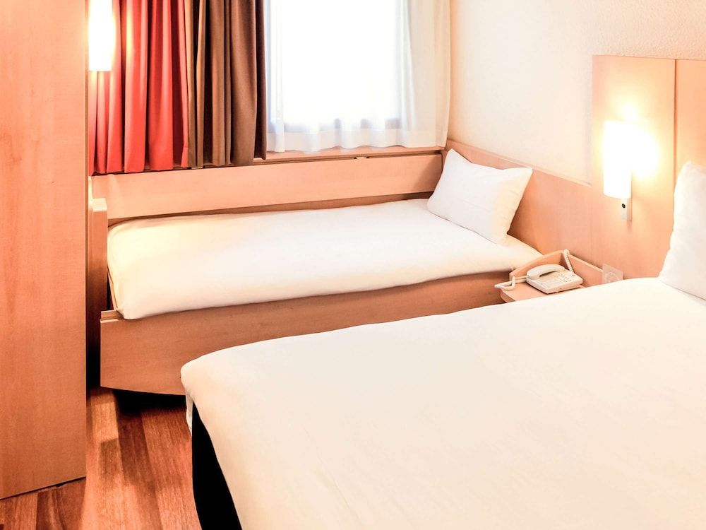 Standard Twin Room, 3 Twin Beds