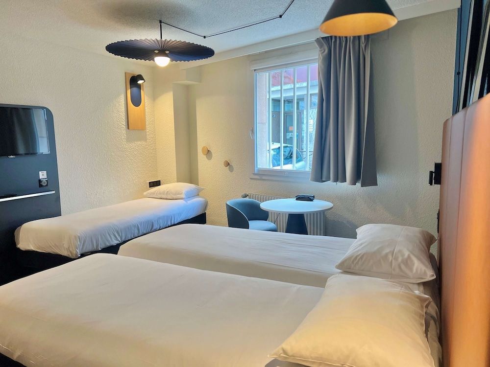 ibis Paris Brancion Parc des Expositions 15ème Triple Room, 1 Double Bed with Sofa bed 6