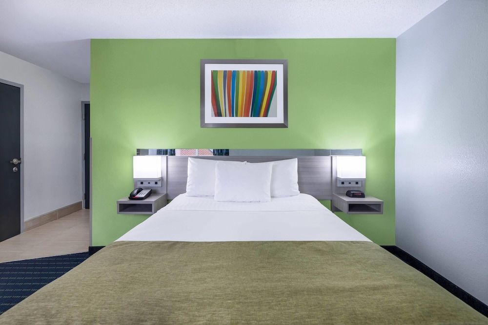 Room, 1 Queen Bed, Accessible, Non Smoking
