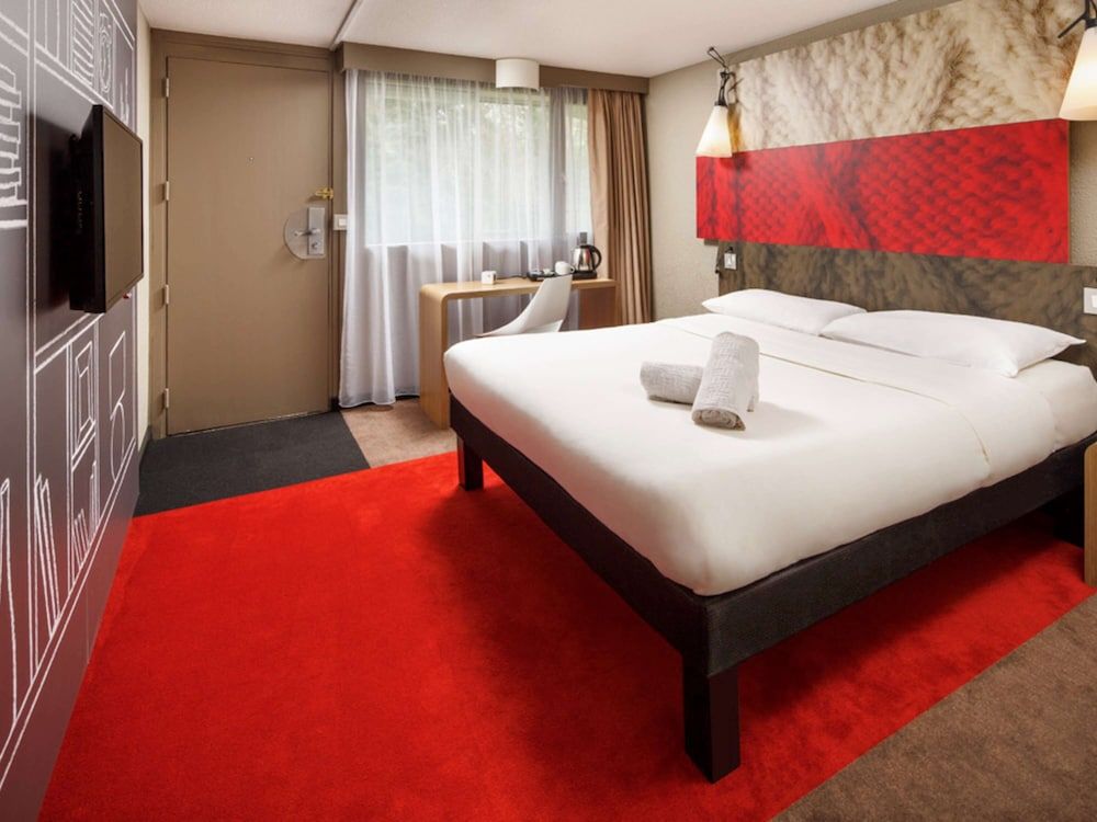 undefined ibis Coventry South 2