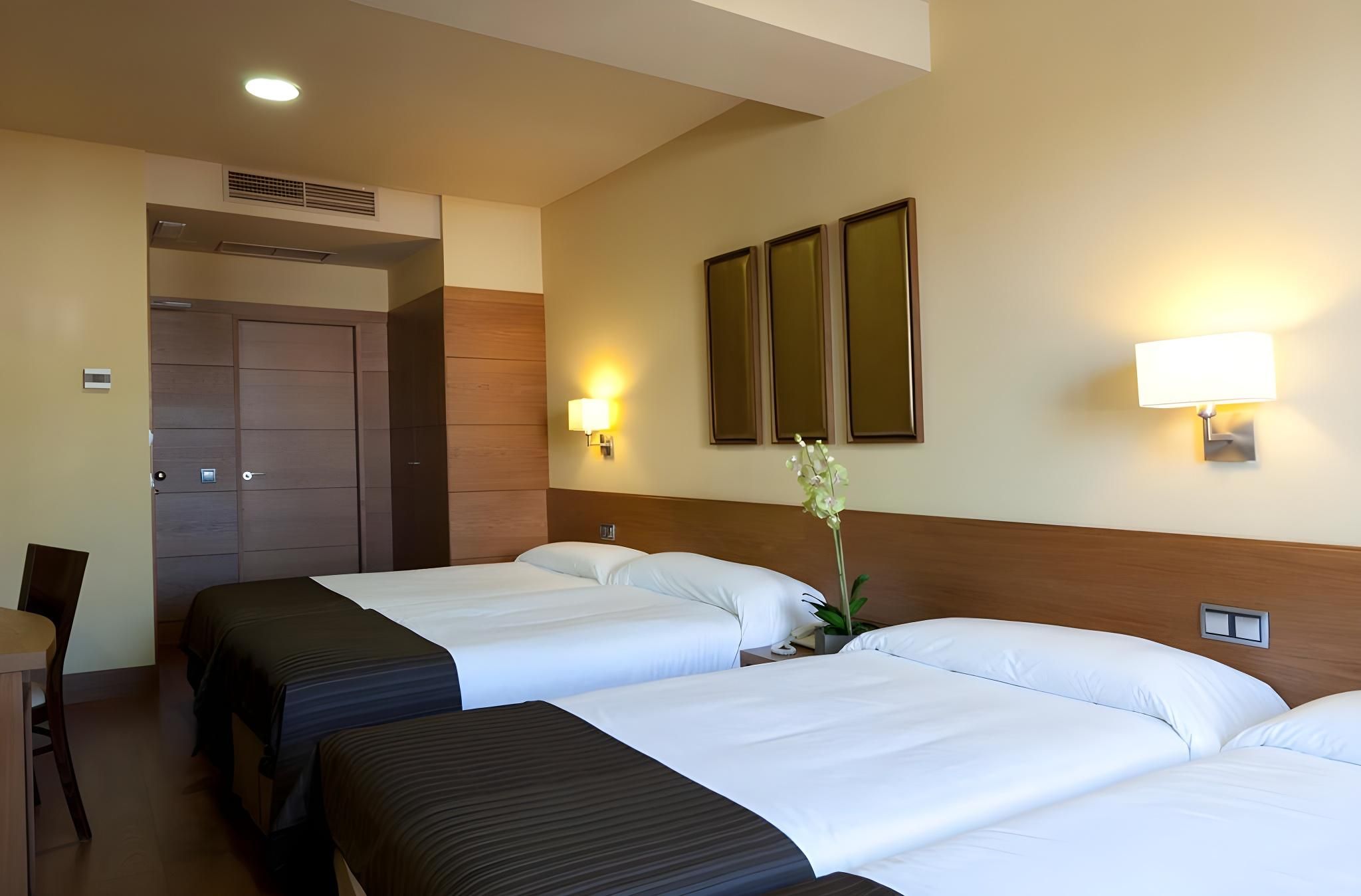 Standard Family Room