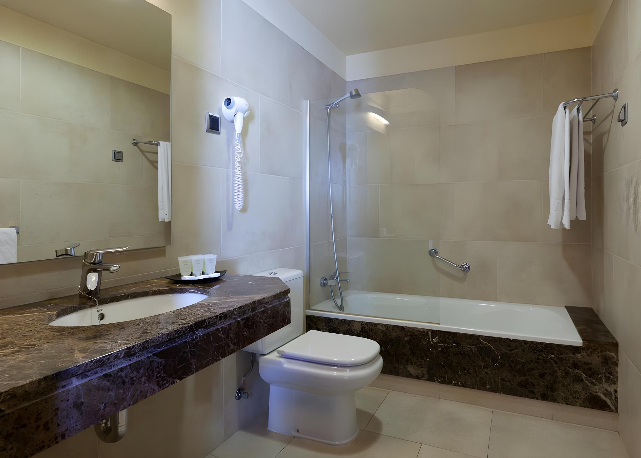 Standard Family Room