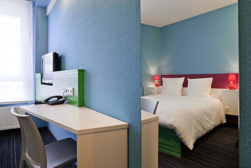 Standard Suite, 2 Double Beds, Connecting Rooms
