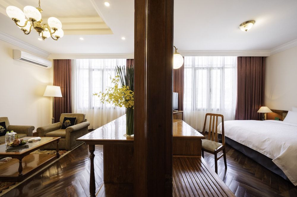 Century Suite