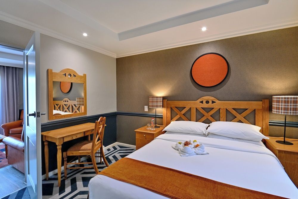 undefined Courtyard Hotel Rosebank 6