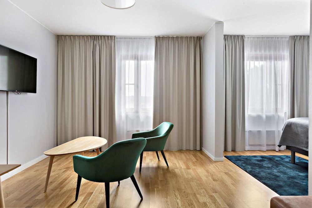 Superior Room, 1 King Bed, Non Smoking