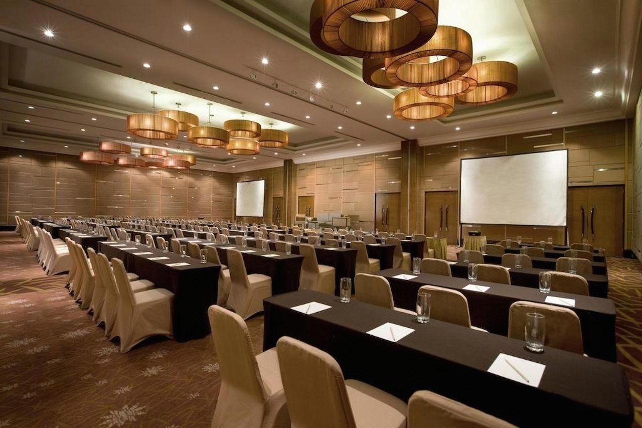 undefined Hotel Santika Premiere Slipi Jakarta 9