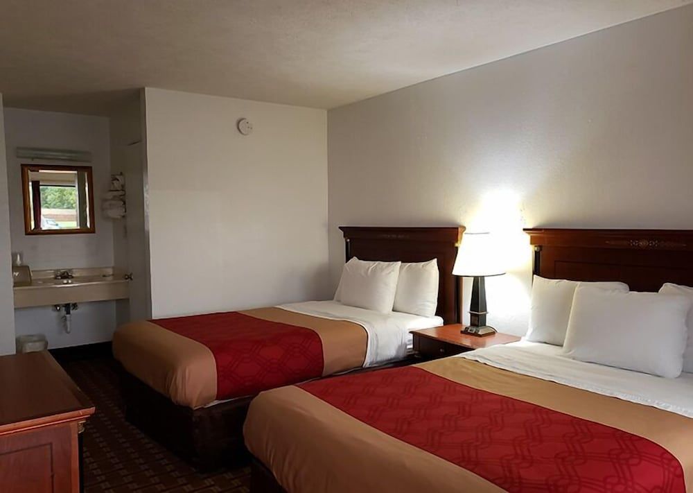 Standard Room, 2 Double Beds, Smoking