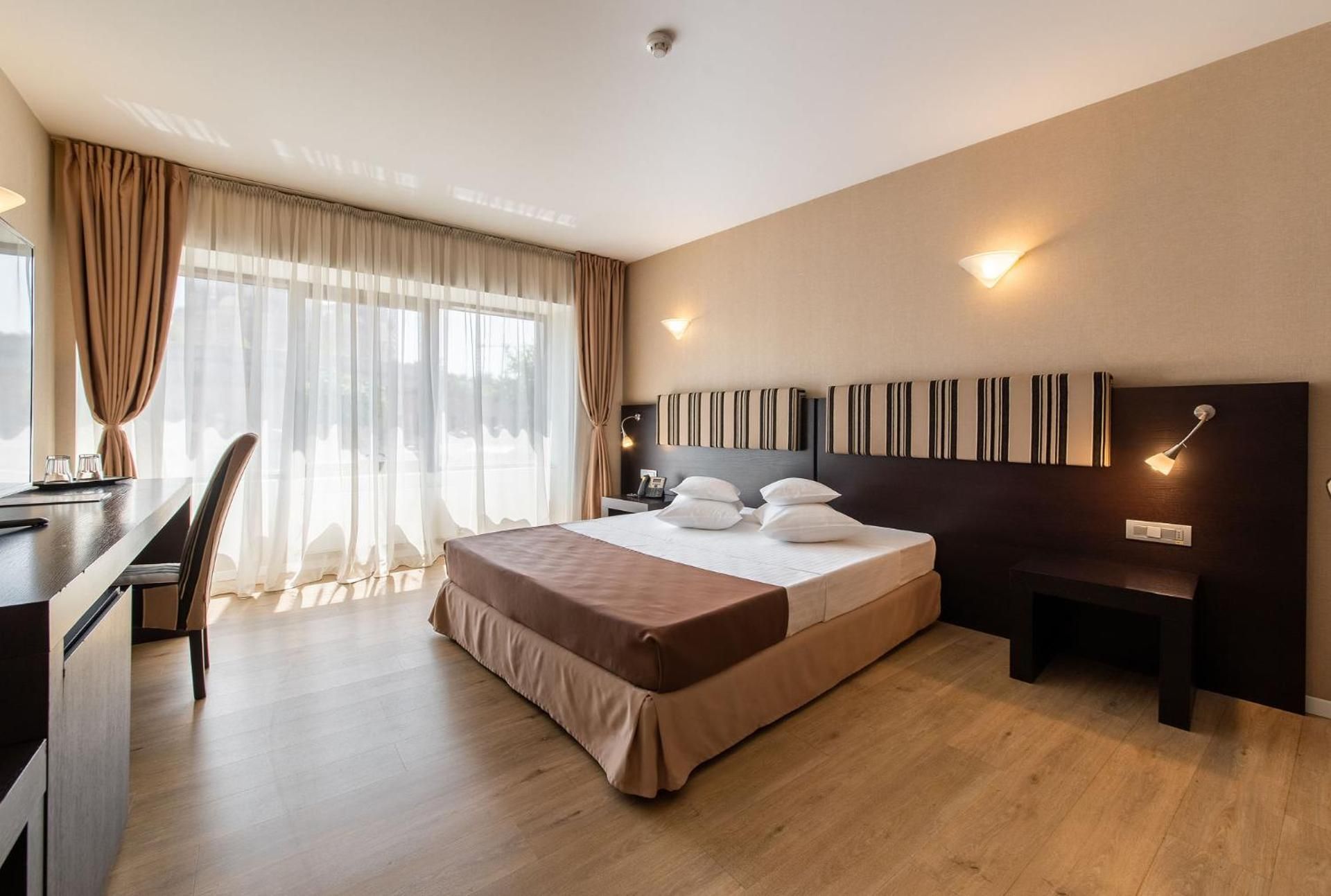 undefined Parliament Hotel 7