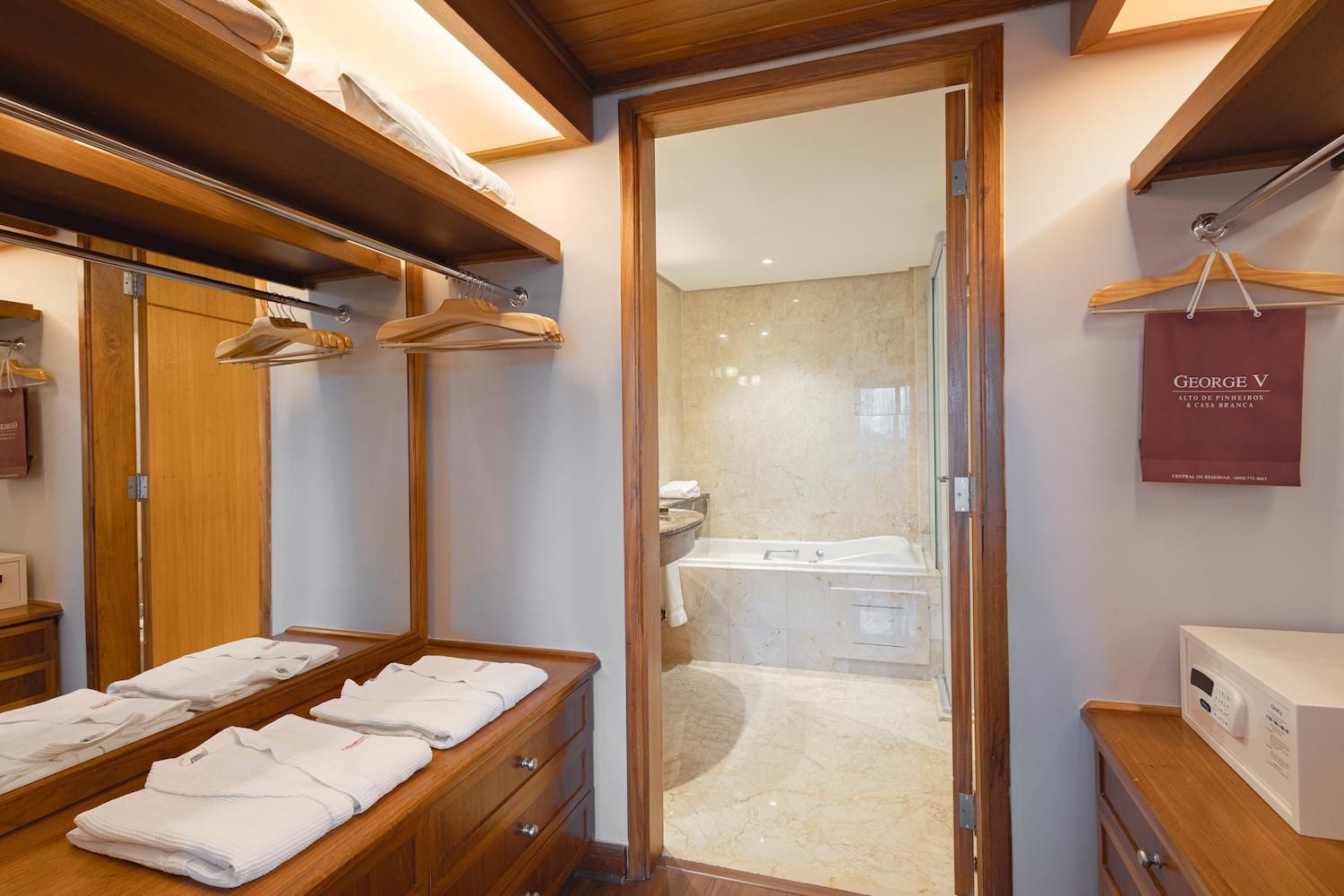 Super Luxury Double Suite