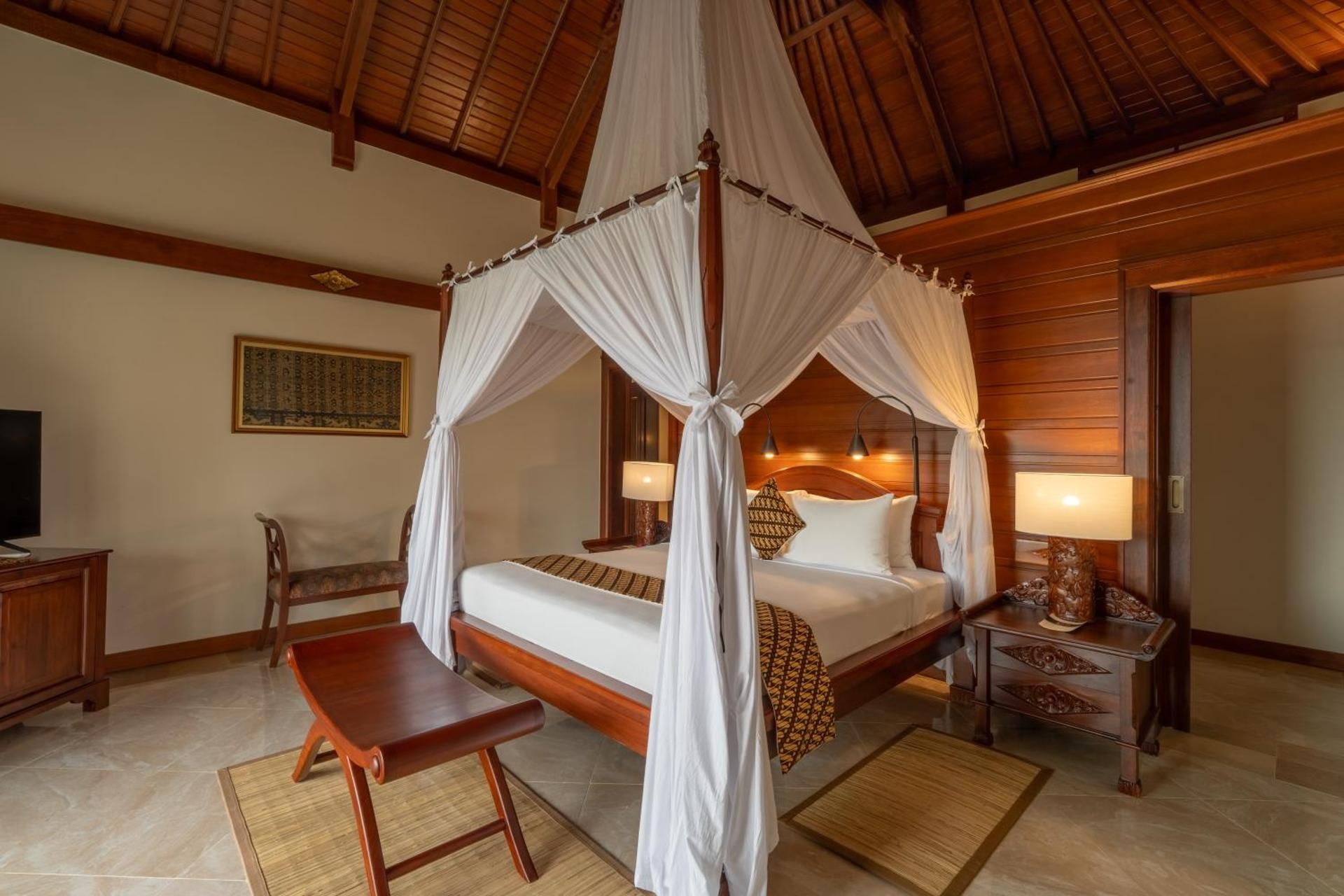 Larasati Four -Bedroom Villa with Private Pool with Daily Afternoon Tea