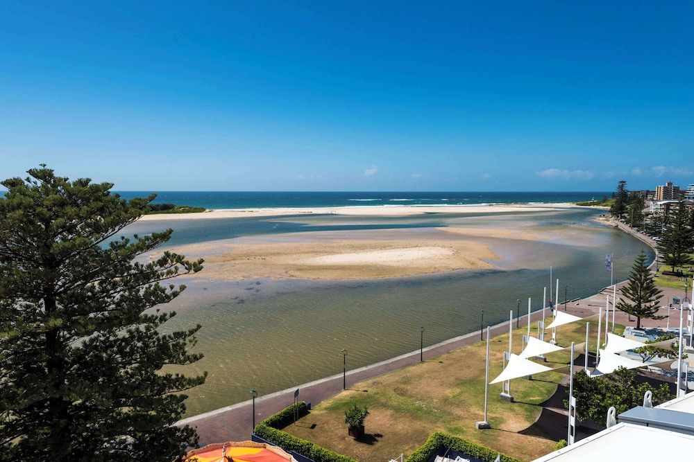 Oaks The Entrance Waterfront Suites Studio, Ocean View 6