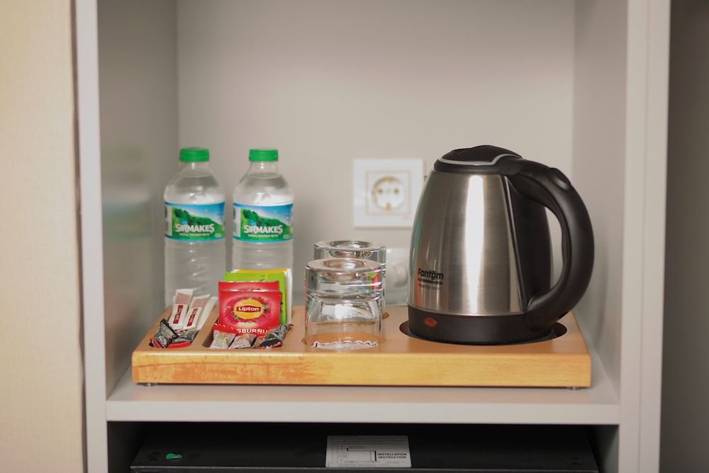 Bulvar Palas Old City Hotel Queen Room with Queen Beds Accessible Room 8