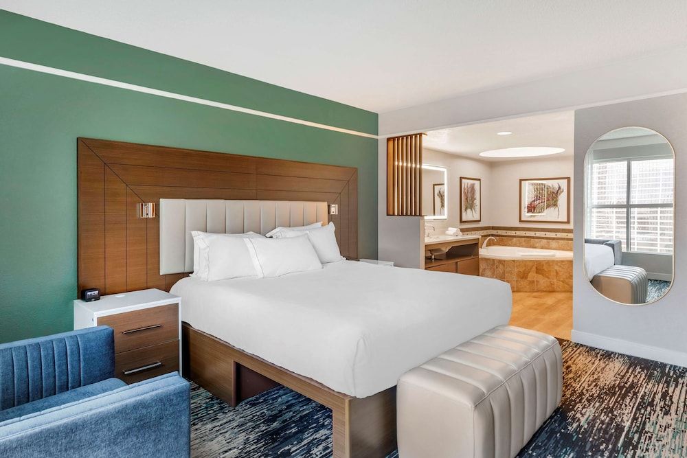 undefined Hilton Grand Vacations Club Flamingo Las Vegas 2