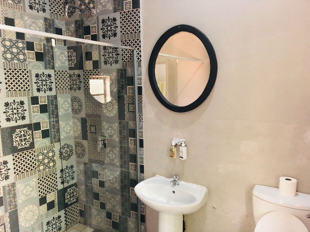 Shangri-La Country Hotel Deluxe Twin Room, 2 Twin Beds 27