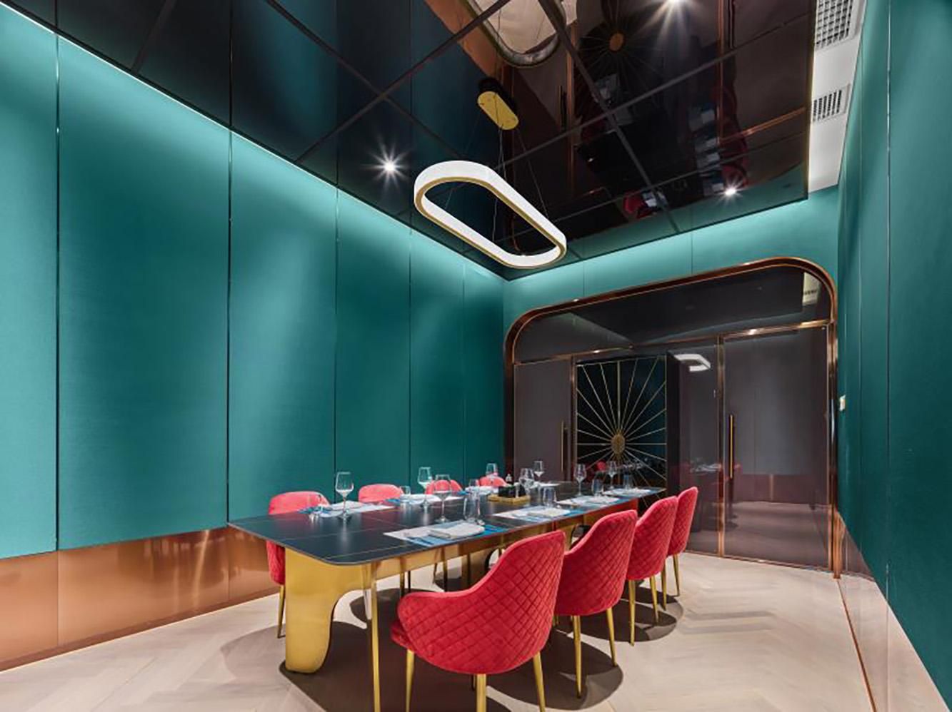 undefined Beijing Poly Plaza Hotel 10