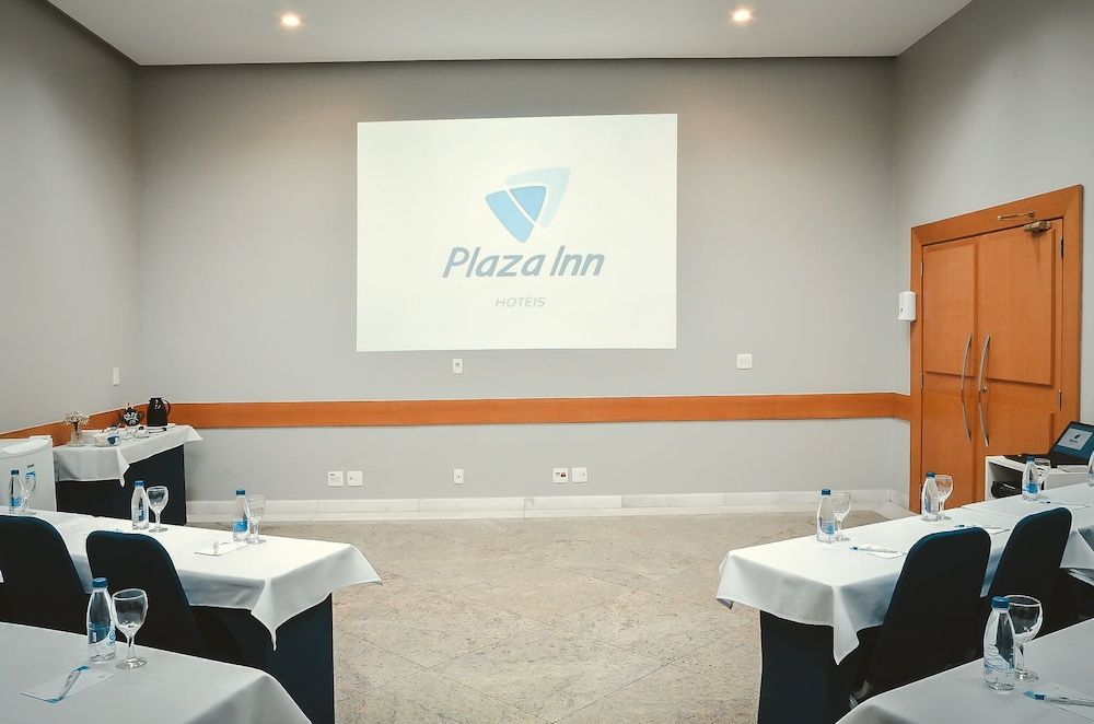 undefined Plaza Inn American Loft 10