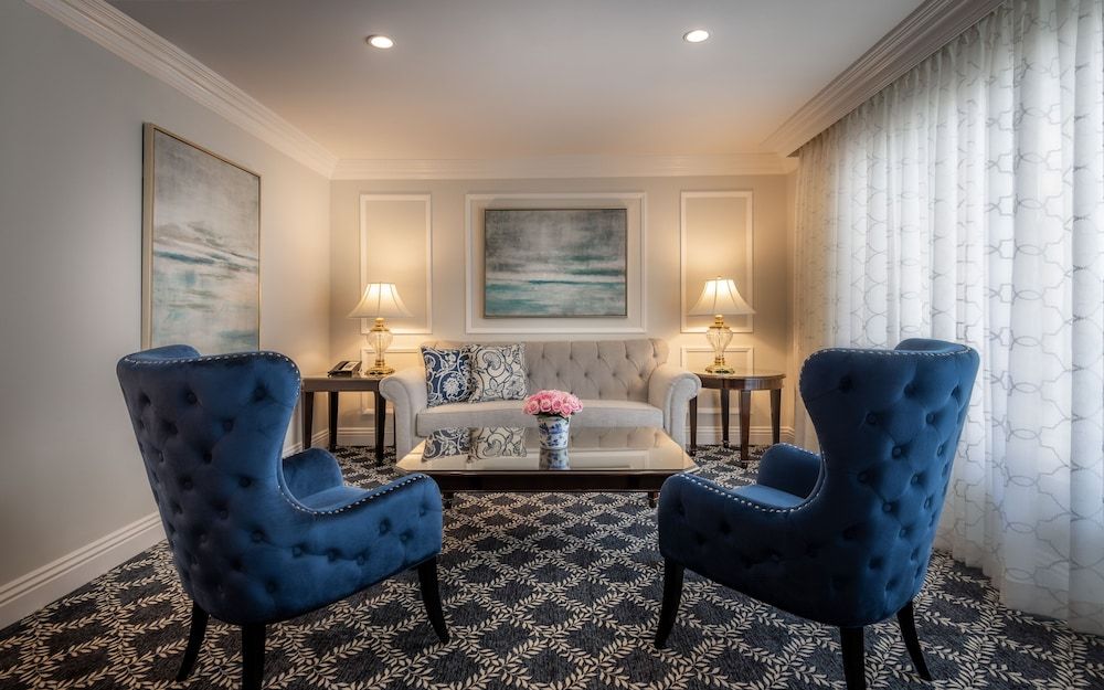undefined Beverly Hills Plaza Hotel & Spa 3