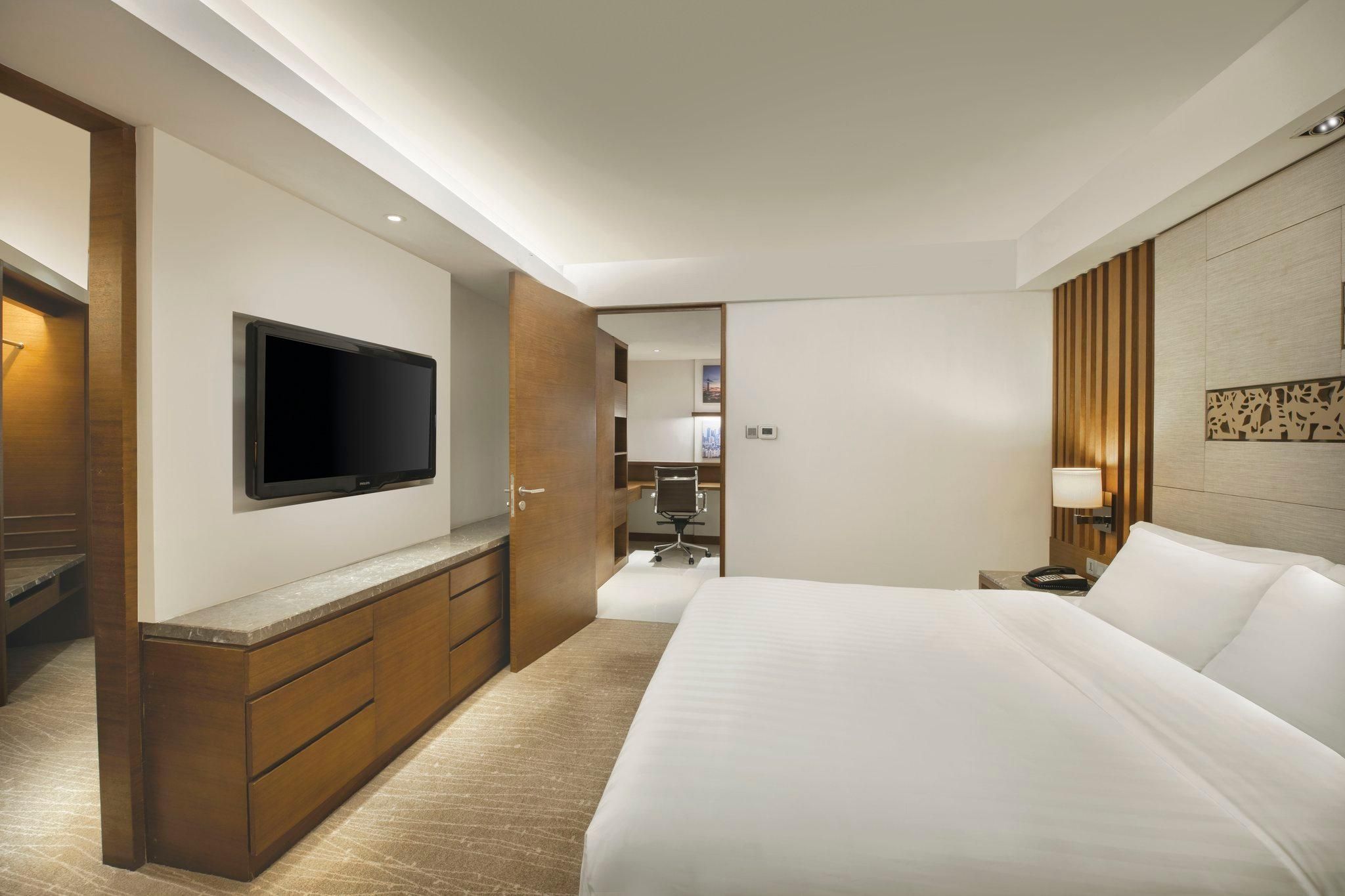 undefined Crowne Plaza Guangzhou City Centre by IHG 10